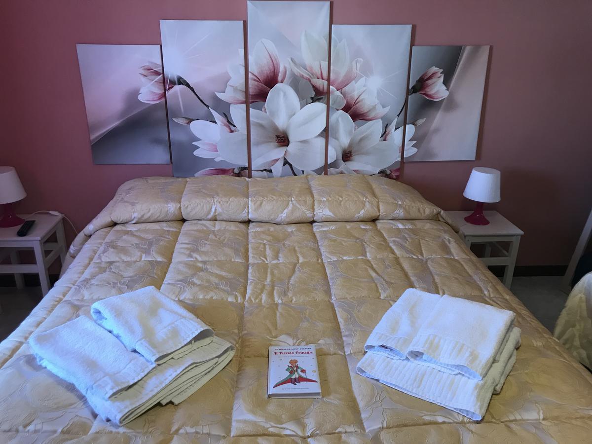 イゼルニア Il Piccolo Principe Bed & Breakfast エクステリア 写真